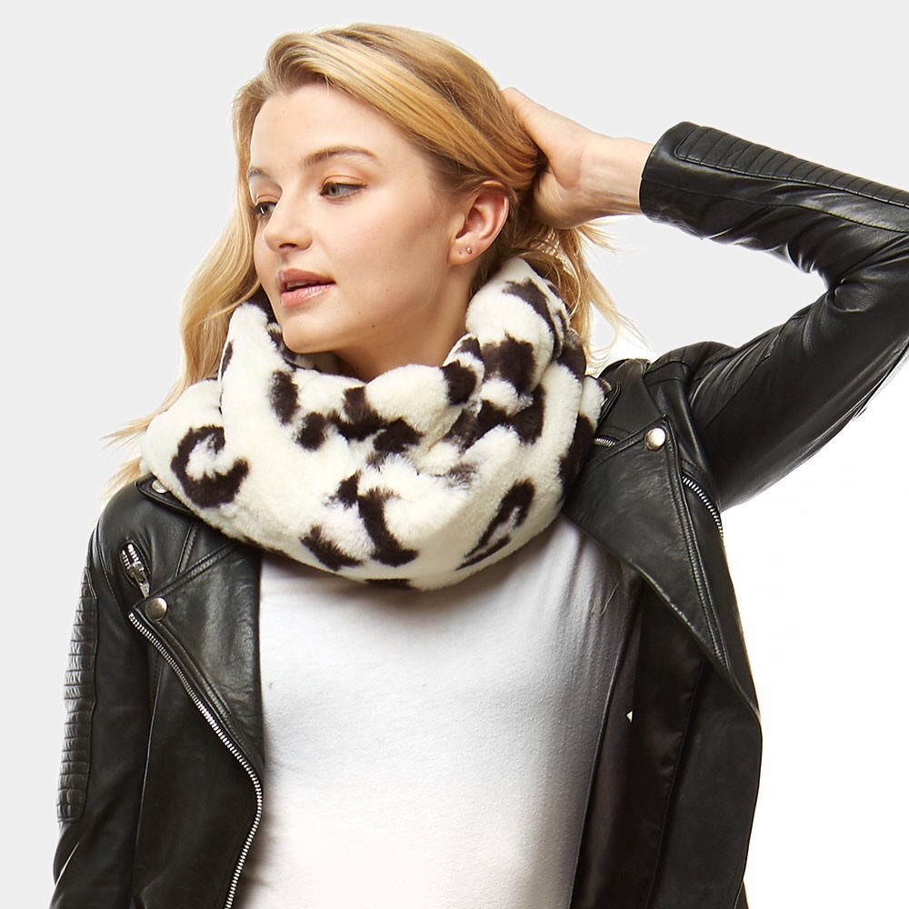 Animal Print Leopard Faux Fur Infinity Scarf